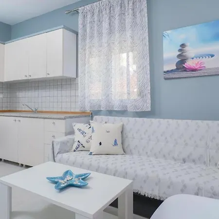 Golden Beach Maisonettes