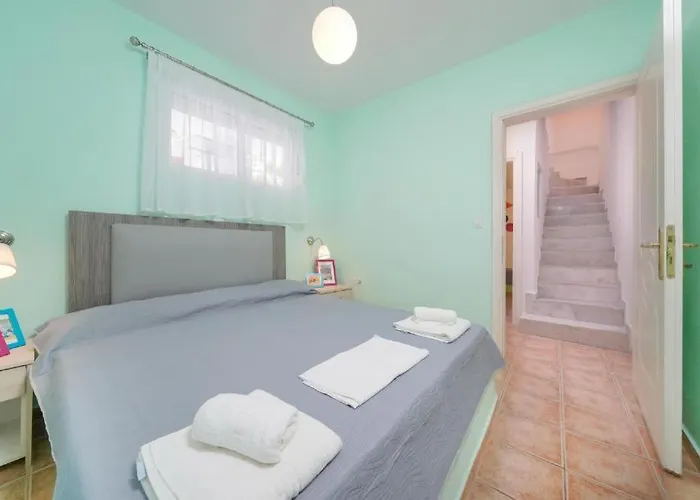 Golden Beach Maisonettes * Chrisi Ammoudia